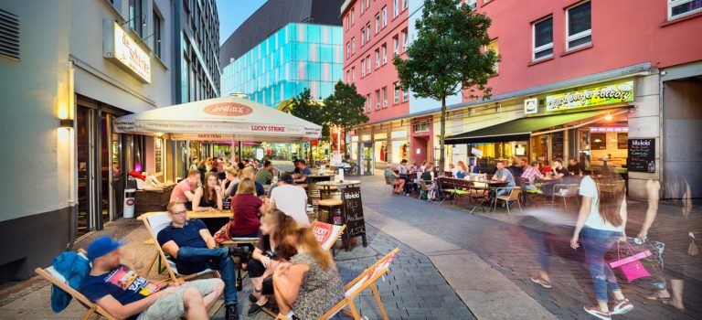 Bunte Meile mit internationalen Gastronomiekonzepten als urbaner Hotspot direkt in der Dortmunder Innenstadt